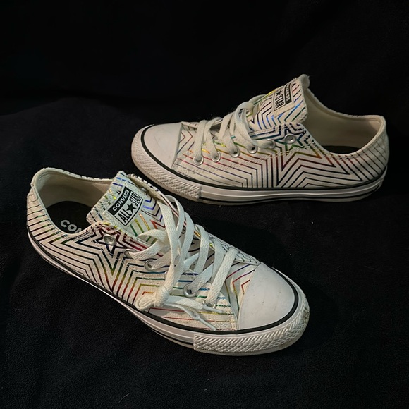 Converse All Star sparkly multicolor stars on white sneakers - Picture 2 of 10